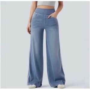 Halara High-Waisted Wide Leg Jeans – Light Blue – Size M (Regular)